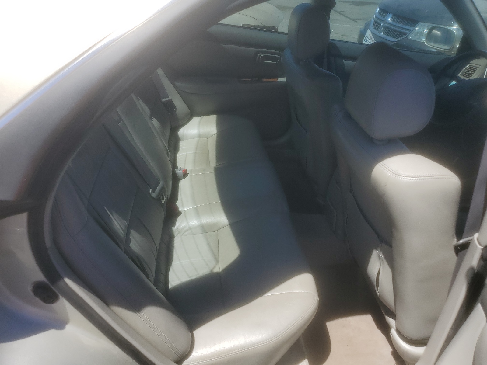 JT8BF28G9W5042908 1998 Lexus Es 300