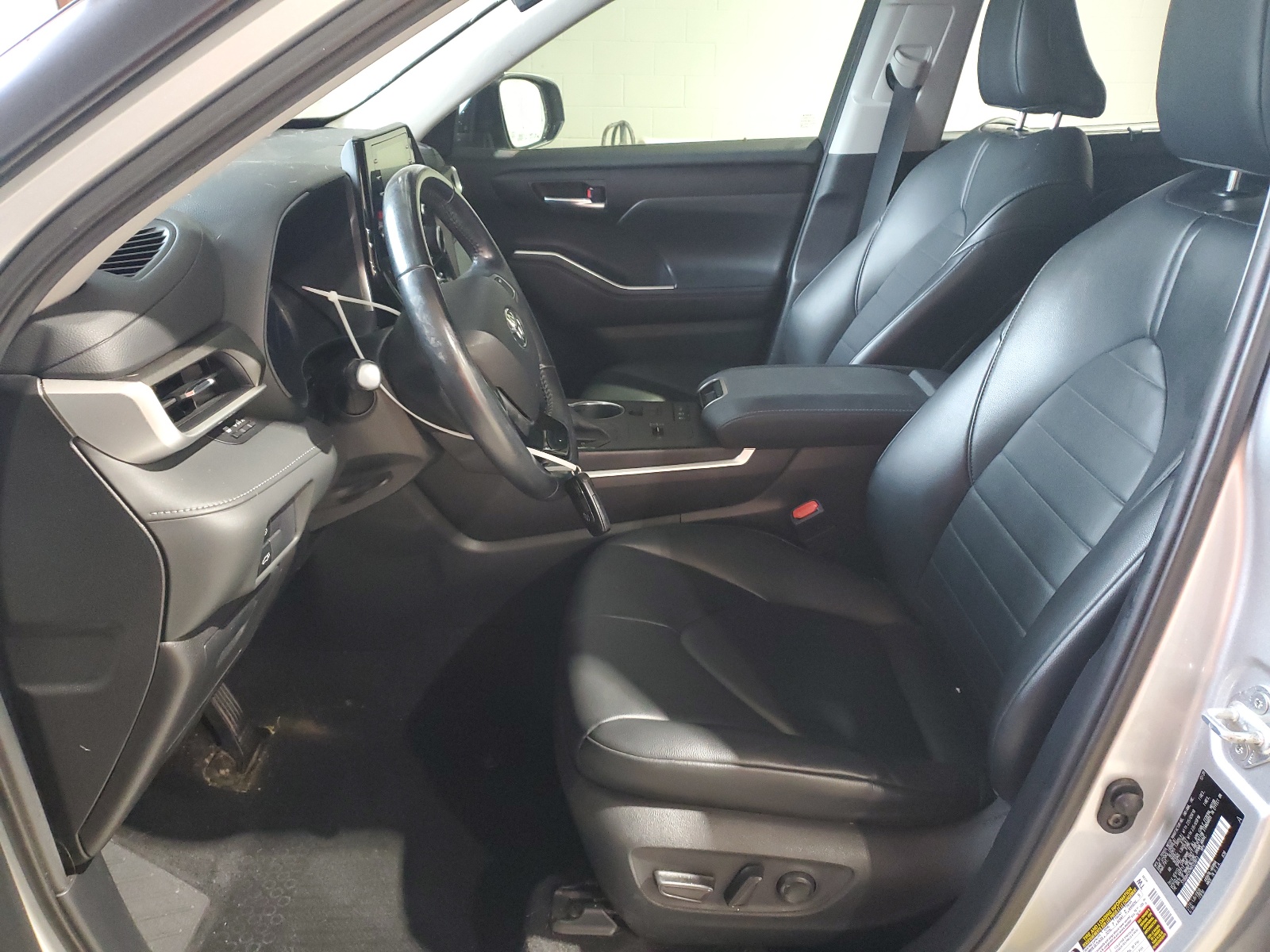 5TDGBRCH7MS523873 2021 Toyota Highlander Hybrid Xle