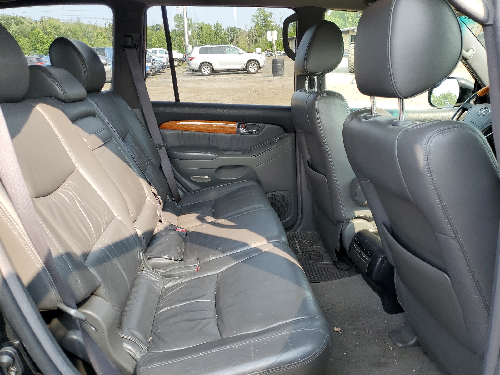 JTJBT20XX40044518 2004 Lexus Gx 470