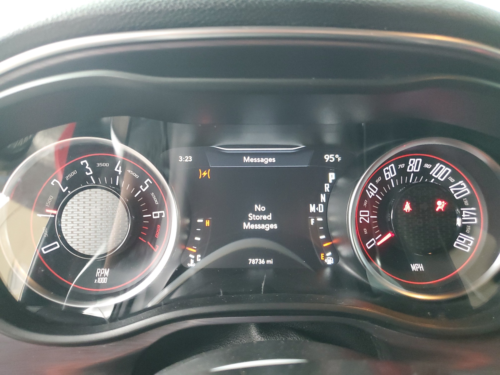 2C3CDZAG0JH322723 2018 Dodge Challenger Sxt