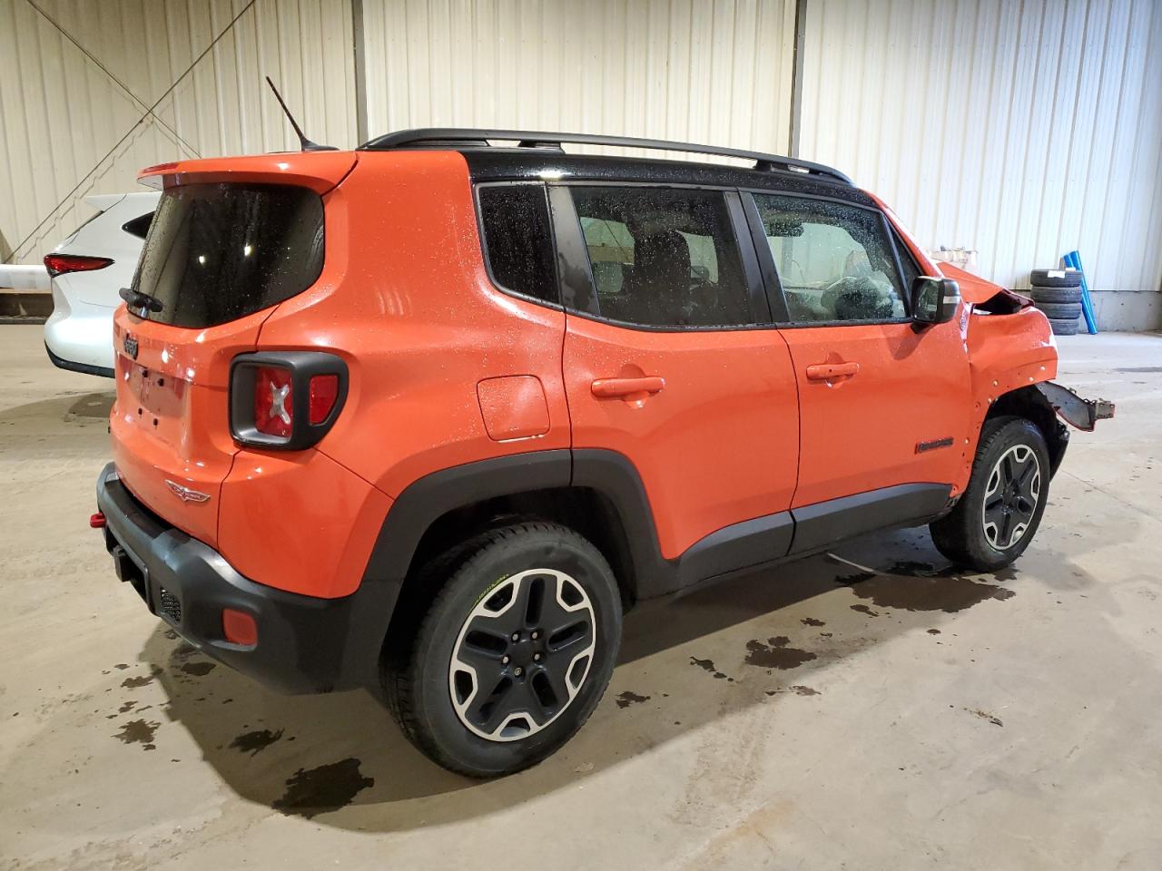 2017 Jeep Renegade - Image 3