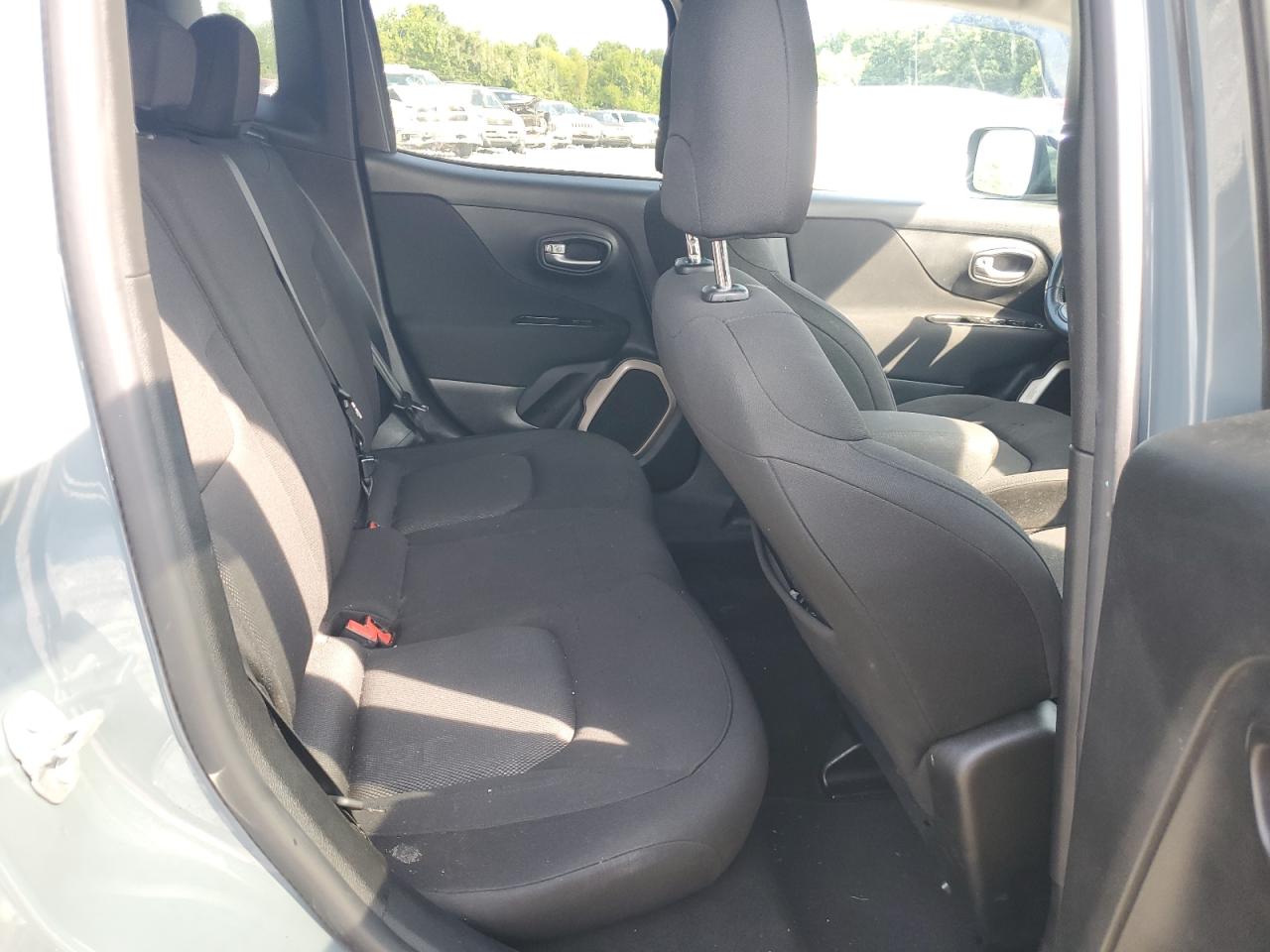 2017 Jeep Renegade Latitude VIN: ZACCJBBB3HPF72562 Lot: 65866664