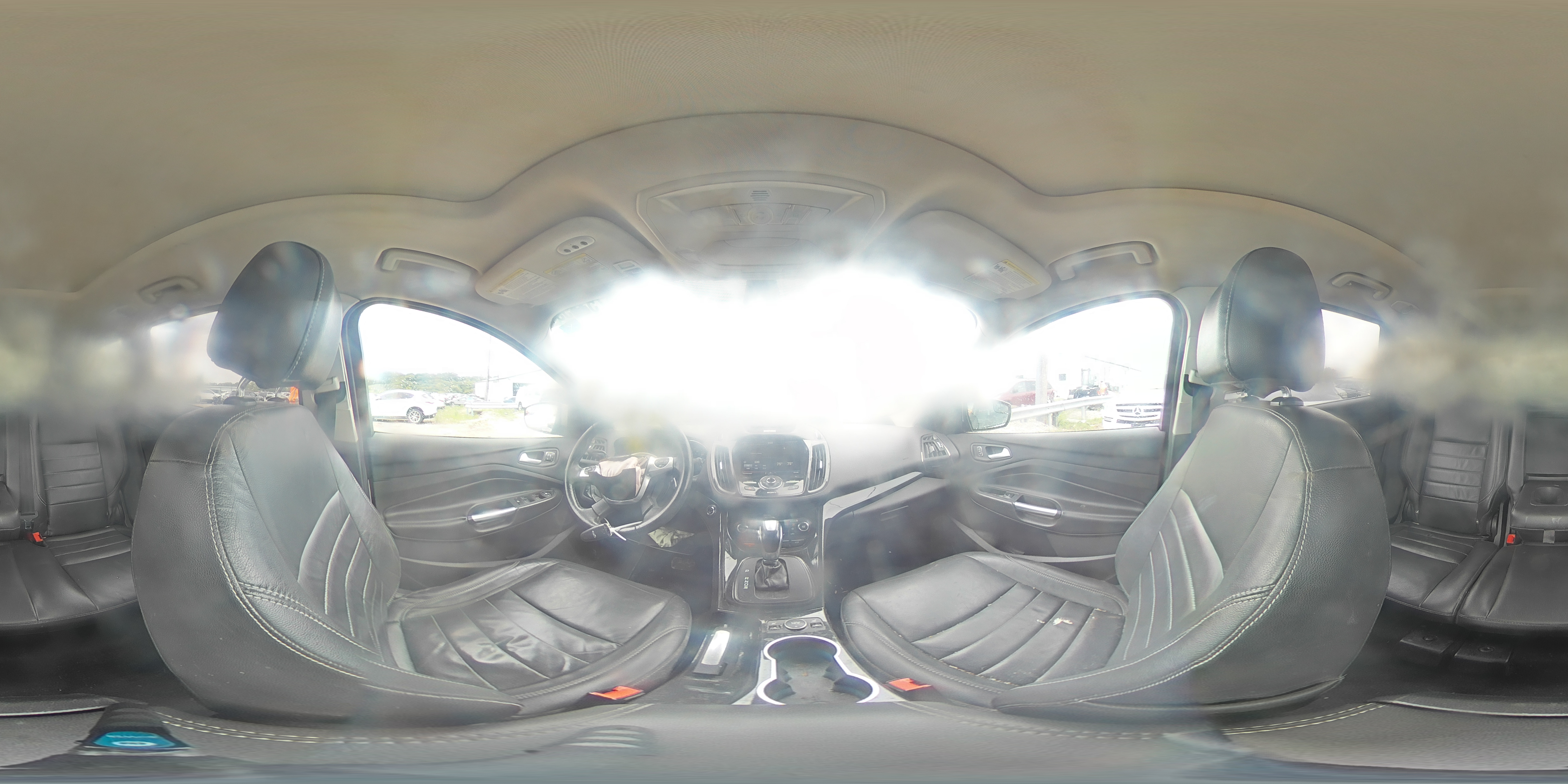 2015 Ford Escape - Image 14