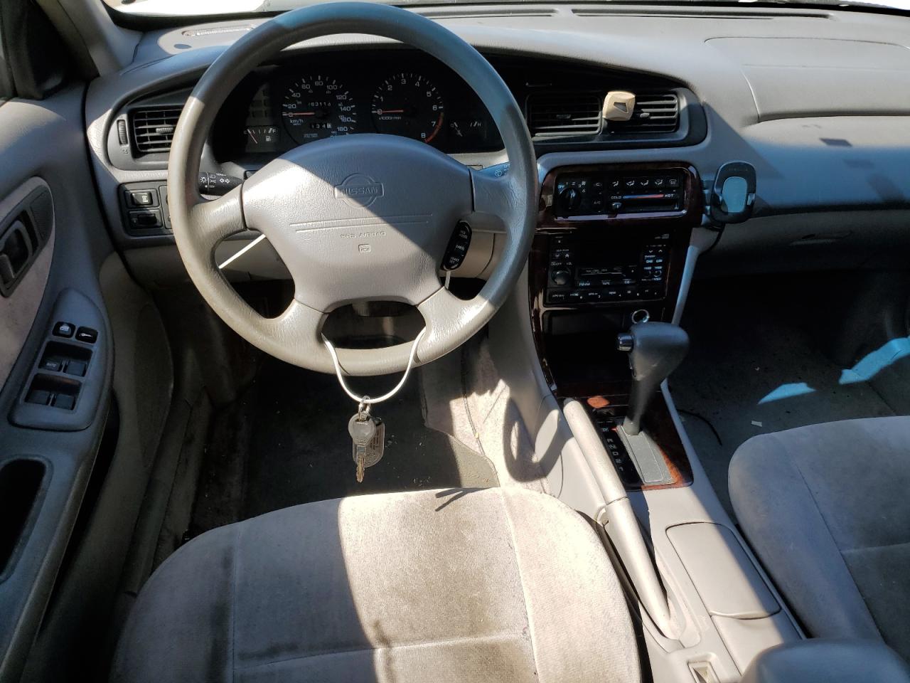 1N4DL01D5WC148295 1998 Nissan Altima Xe