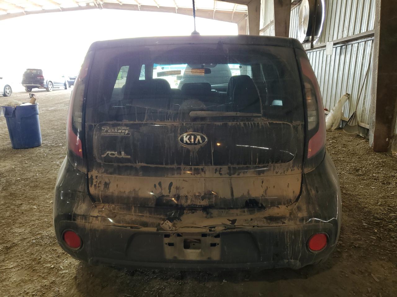 KNDJN2A2XH7421034 2017 Kia Soul