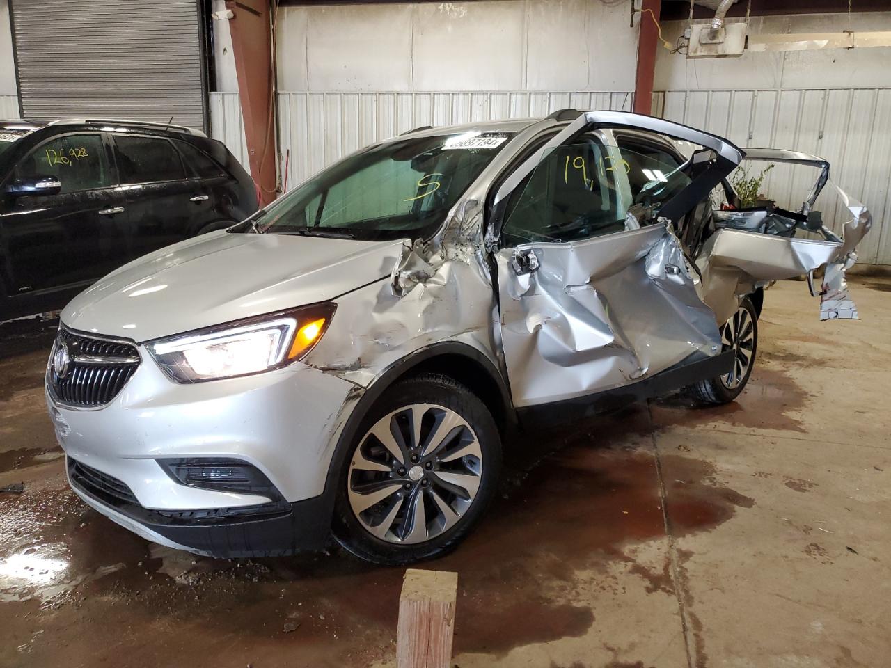 VIN KL4CJASM8NB557602 2022 BUICK ENCORE no.1