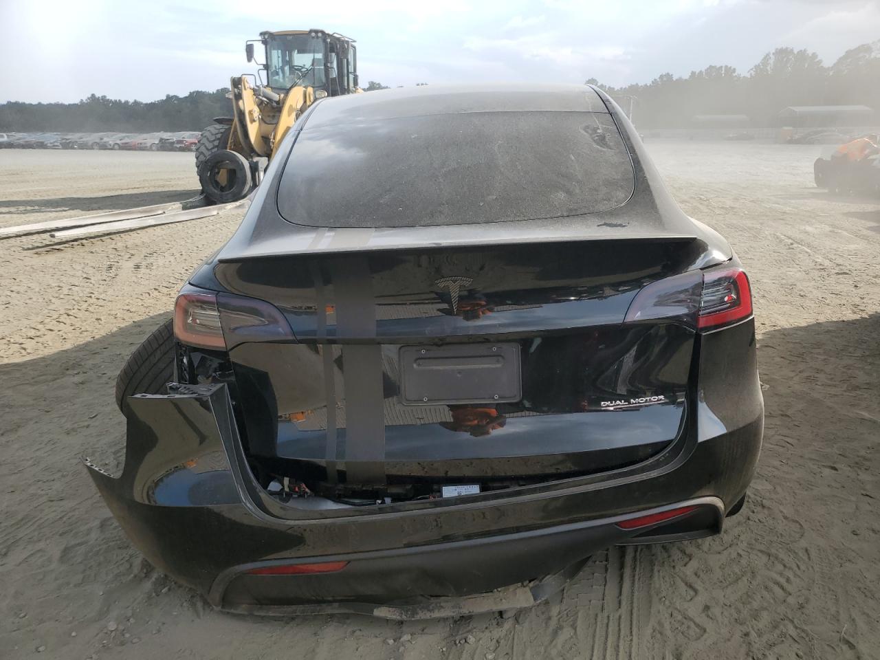 7SAYGDEF6PF957833 2023 Tesla Model Y