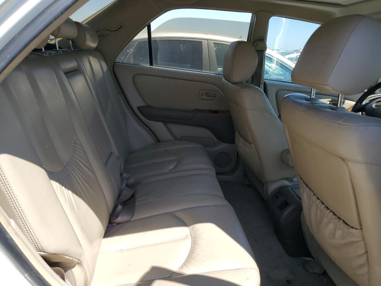 2000 Lexus Rx 300 VIN: JT6GF10U7Y0056848 Lot: 65758994