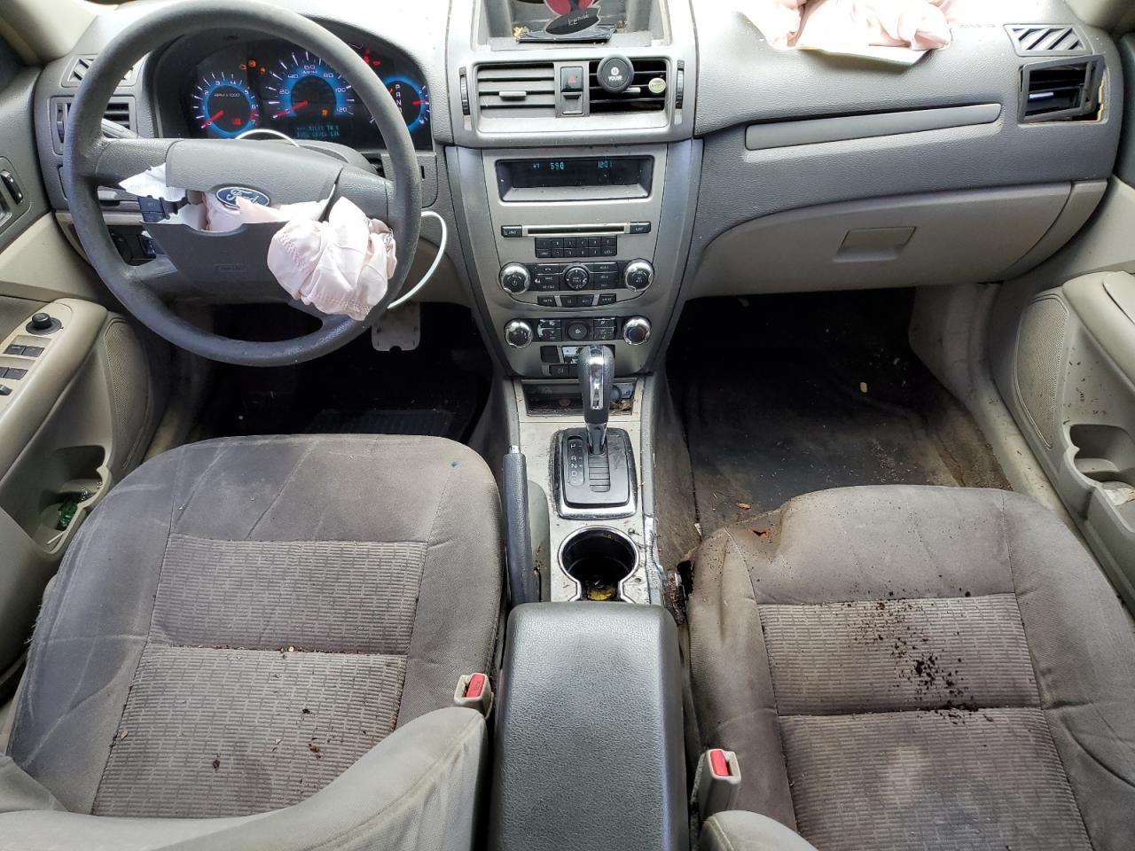 2011 Ford Fusion S VIN: 3FAHP0GA1BR301592 Lot: 65602214