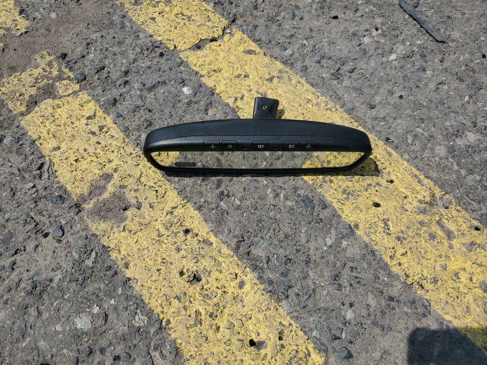 5N1BR18B28C600115 2008 Nissan Pathfinder Le