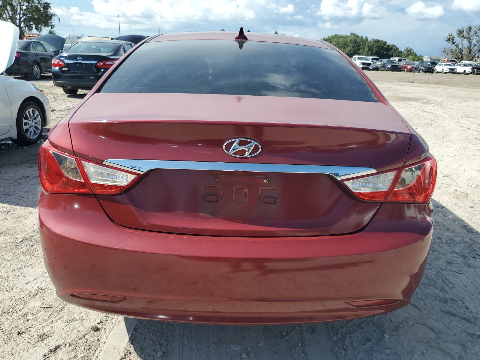 5NPEB4AC4BH175938 2011 Hyundai Sonata Gls