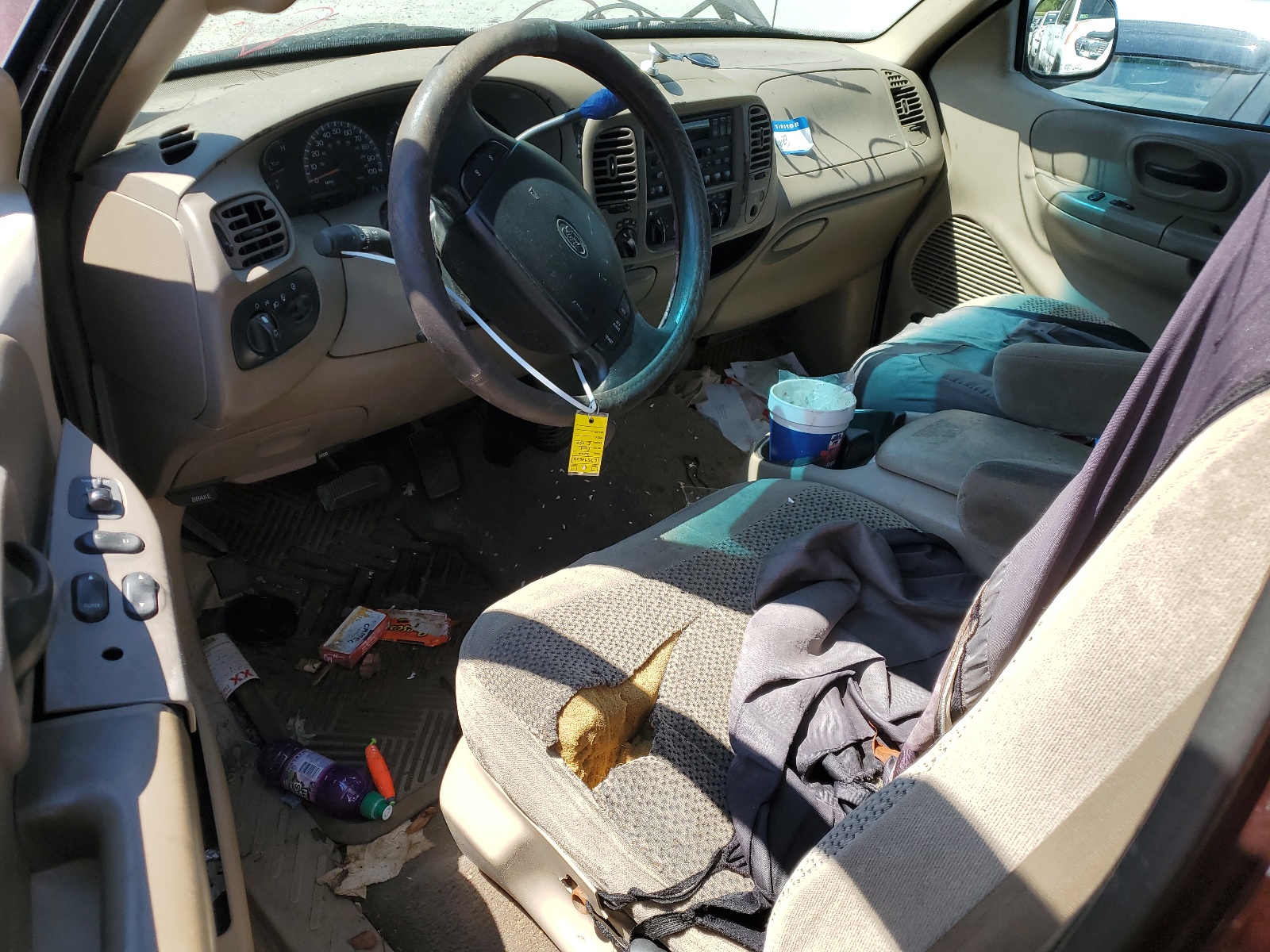 1FTRX18L0YNA23123 2000 Ford F150