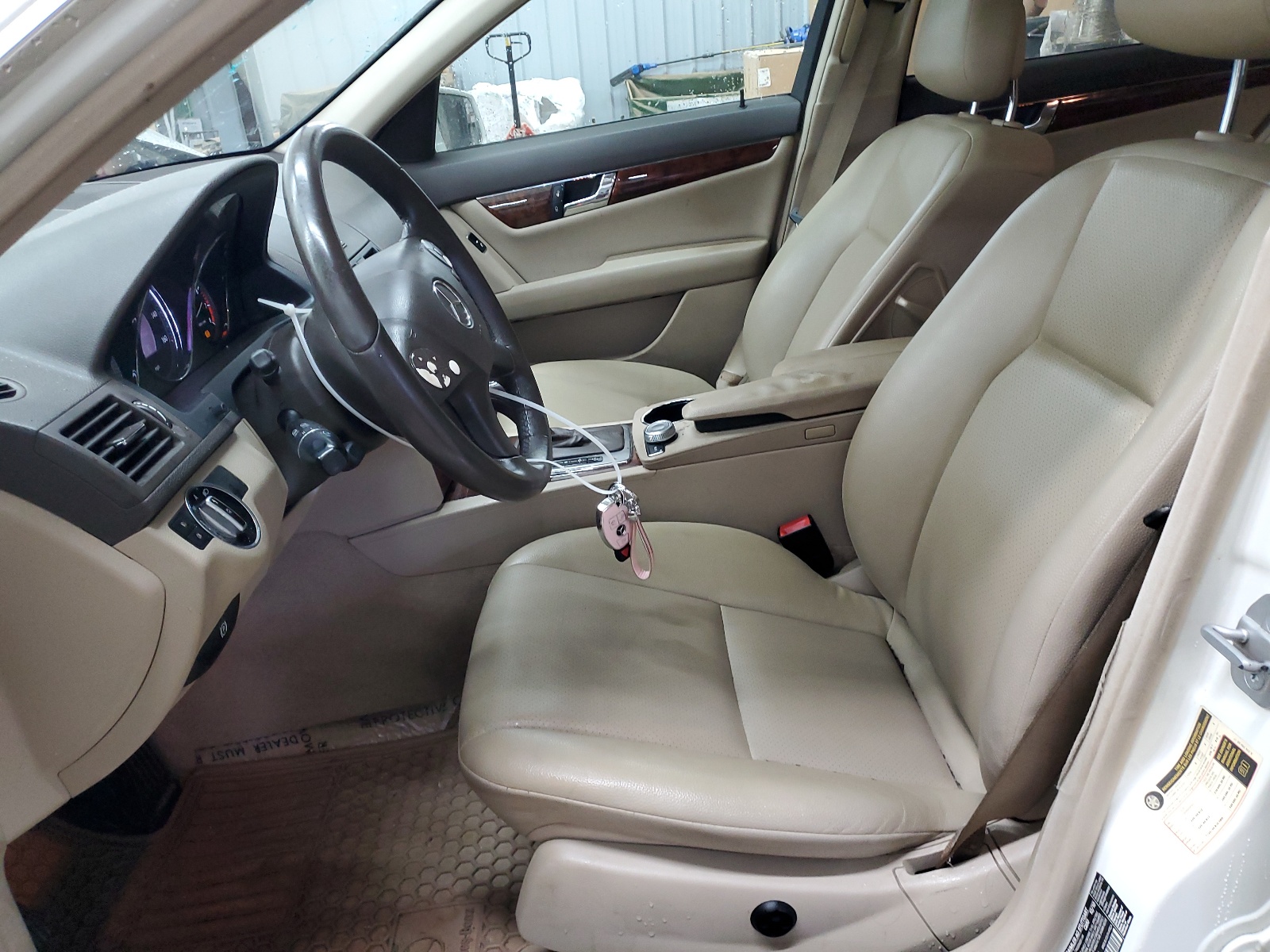 WDDGF8BB4BR151146 2011 Mercedes-Benz C 300 4Matic