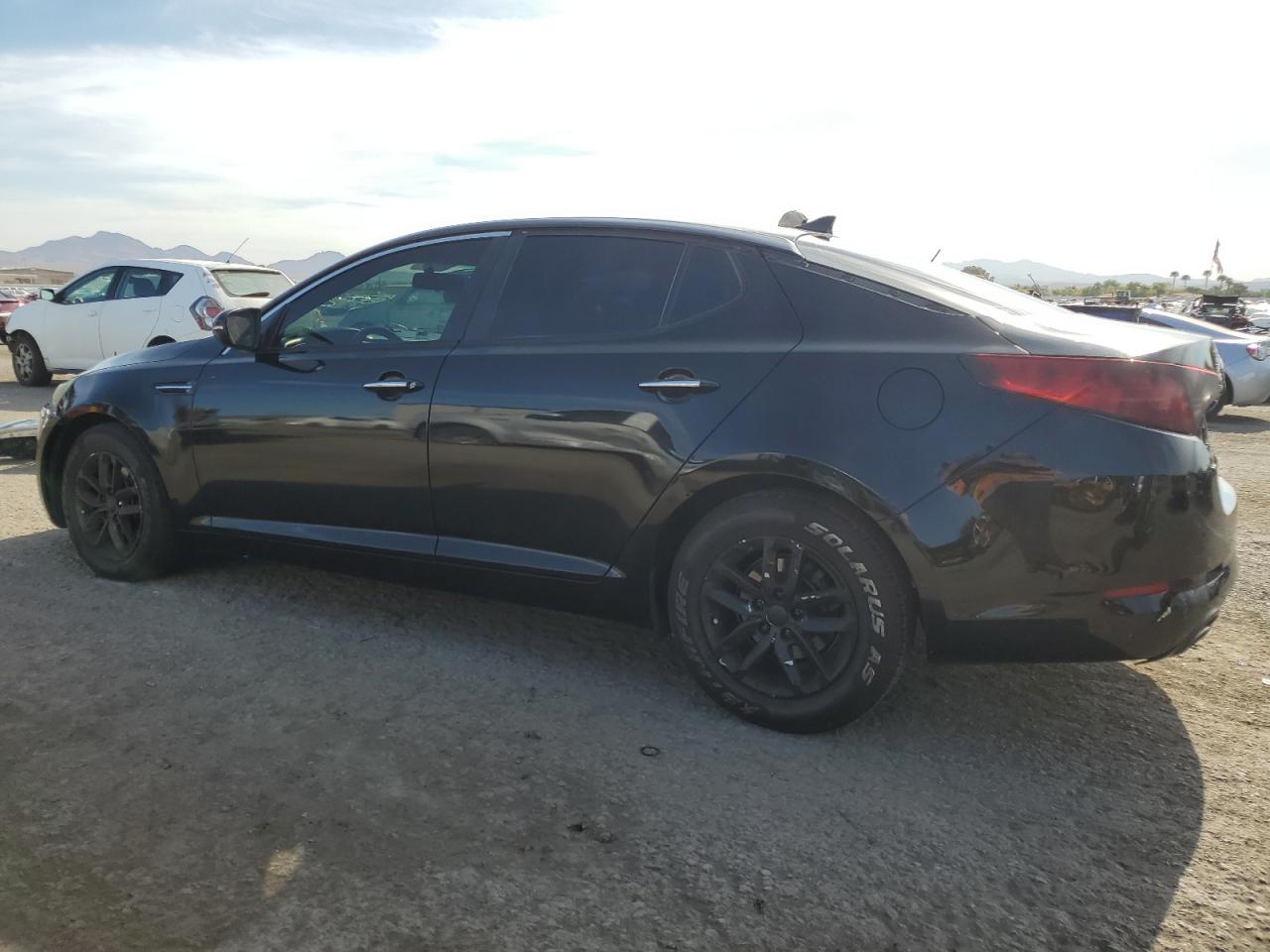 VIN 5XXGM4A75DG175760 2013 KIA OPTIMA no.2