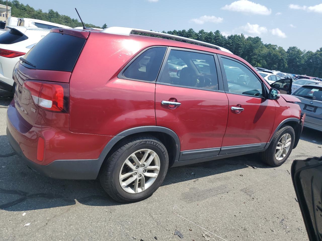 VIN 5XYKT3A64EG478038 2014 KIA SORENTO no.3