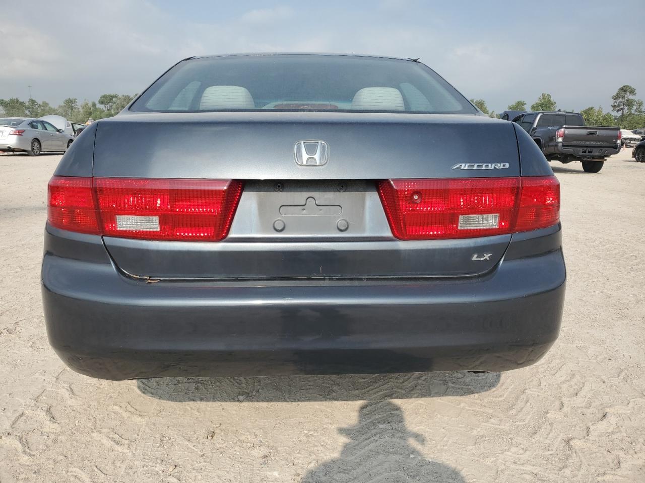 2005 Honda Accord Lx VIN: 3HGCM56445G707860 Lot: 67665914