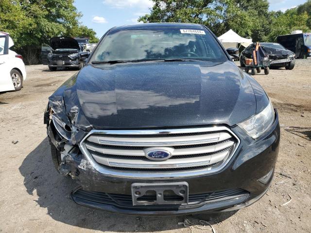  FORD TAURUS 2013 Черный