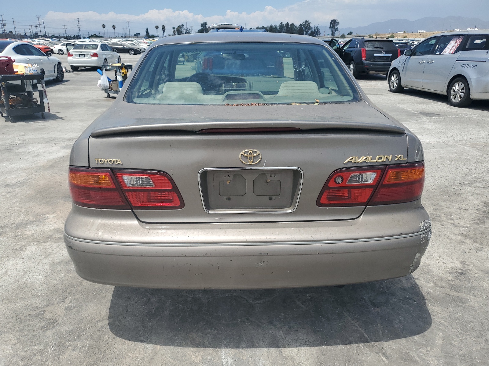 4T1BF18B4WU288041 1998 Toyota Avalon Xl