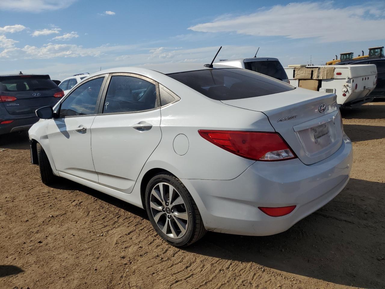 VIN KMHCT4AE5HU363271 2017 HYUNDAI ACCENT no.2