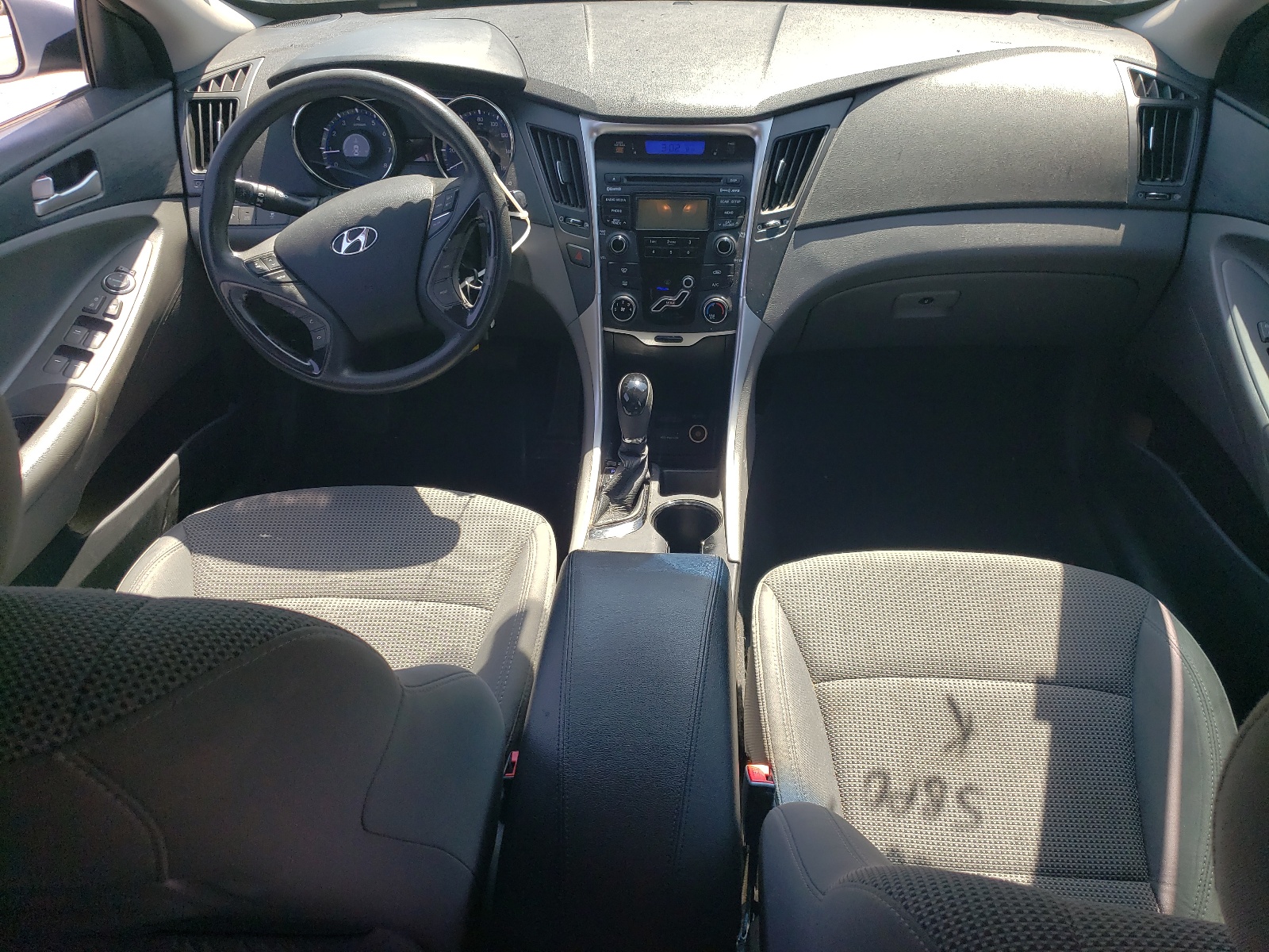 5NPEB4AC3DH658243 2013 Hyundai Sonata Gls