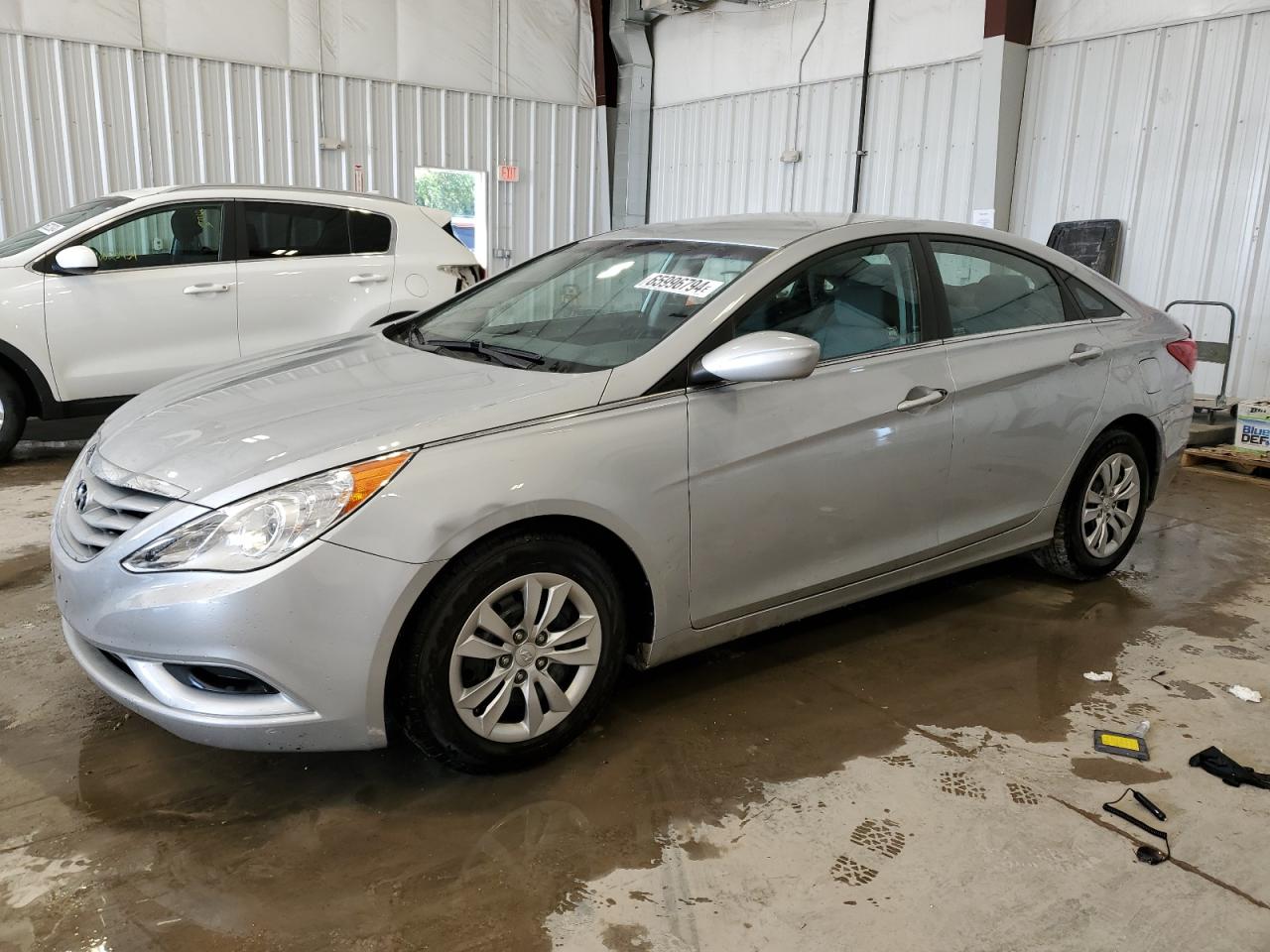 2011 Hyundai Sonata - Image 1