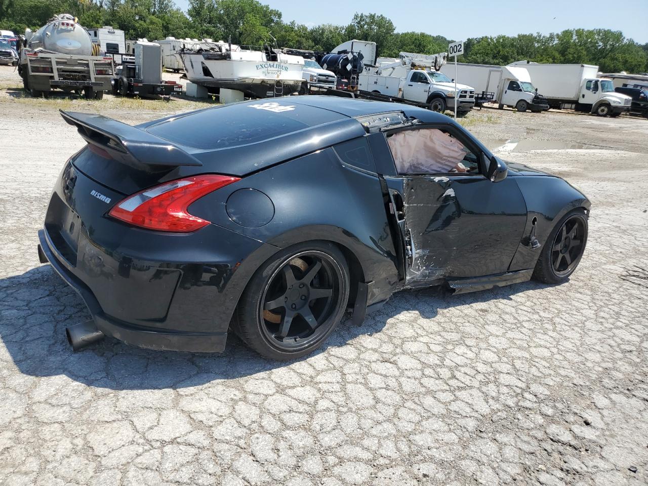 2010 Nissan 370Z - Image 3