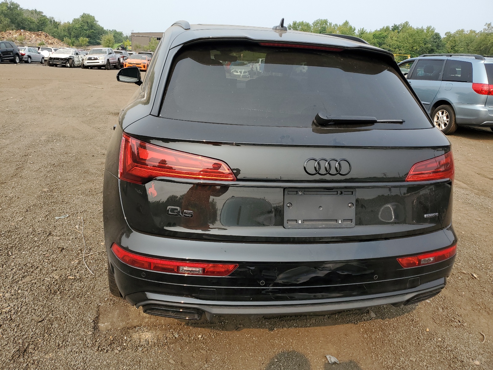 WA1E2AFY7N2085007 2022 Audi Q5 E Premium Plus 55