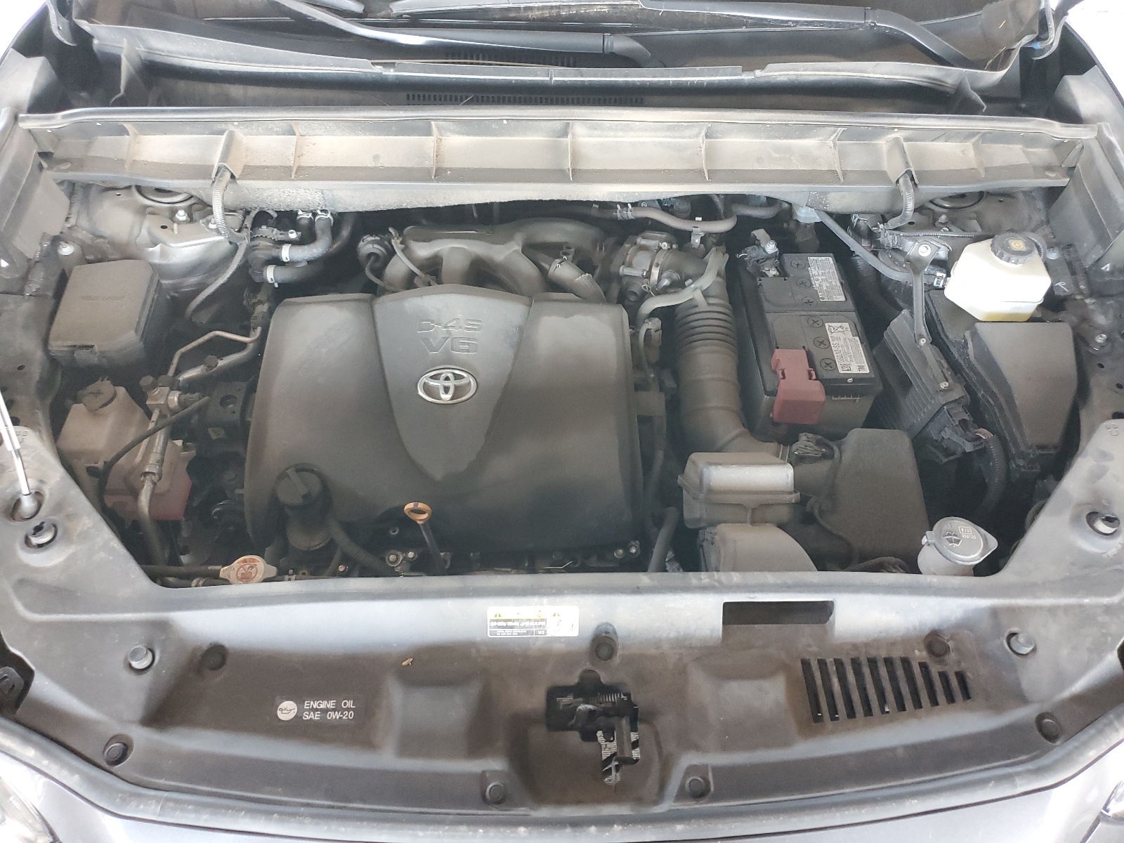 5TDGZRAH5NS546973 2022 Toyota Highlander Xle