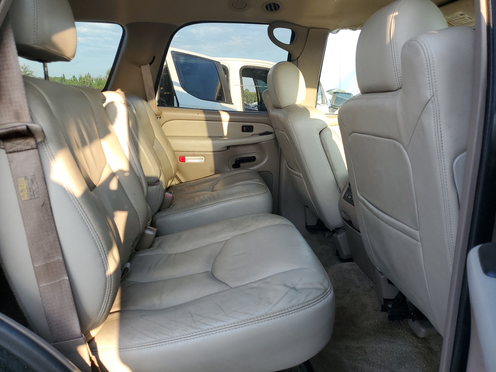 1GNEK13Z63R313612 2003 Chevrolet Tahoe K1500