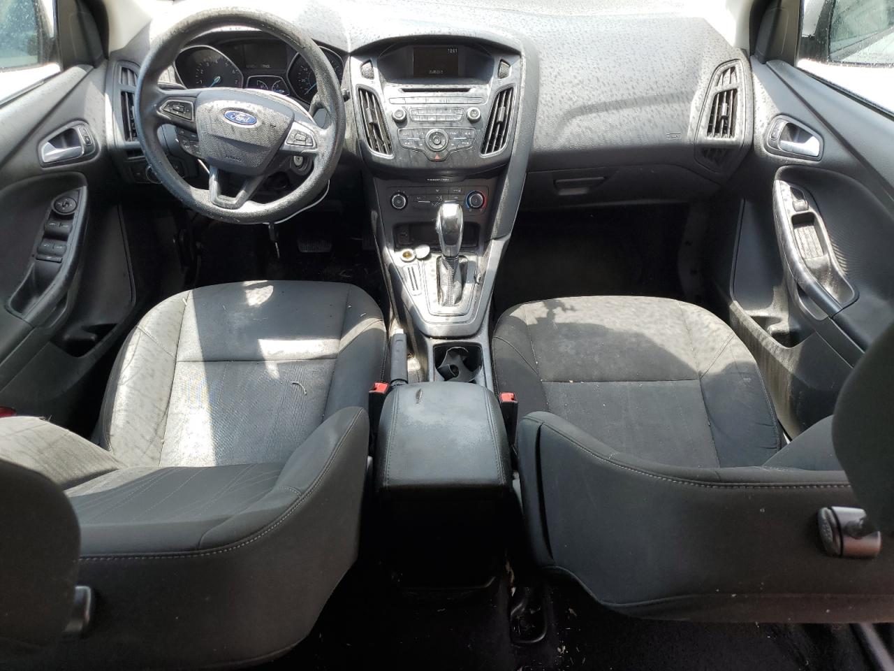 2015 Ford Focus Se VIN: 1FADP3K21FL318784 Lot: 59723204