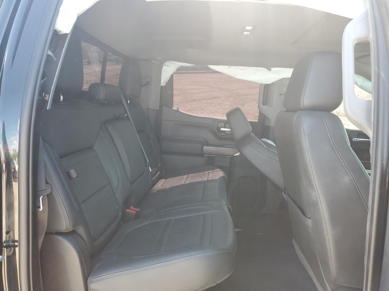 2022 GMC Sierra - Image 10