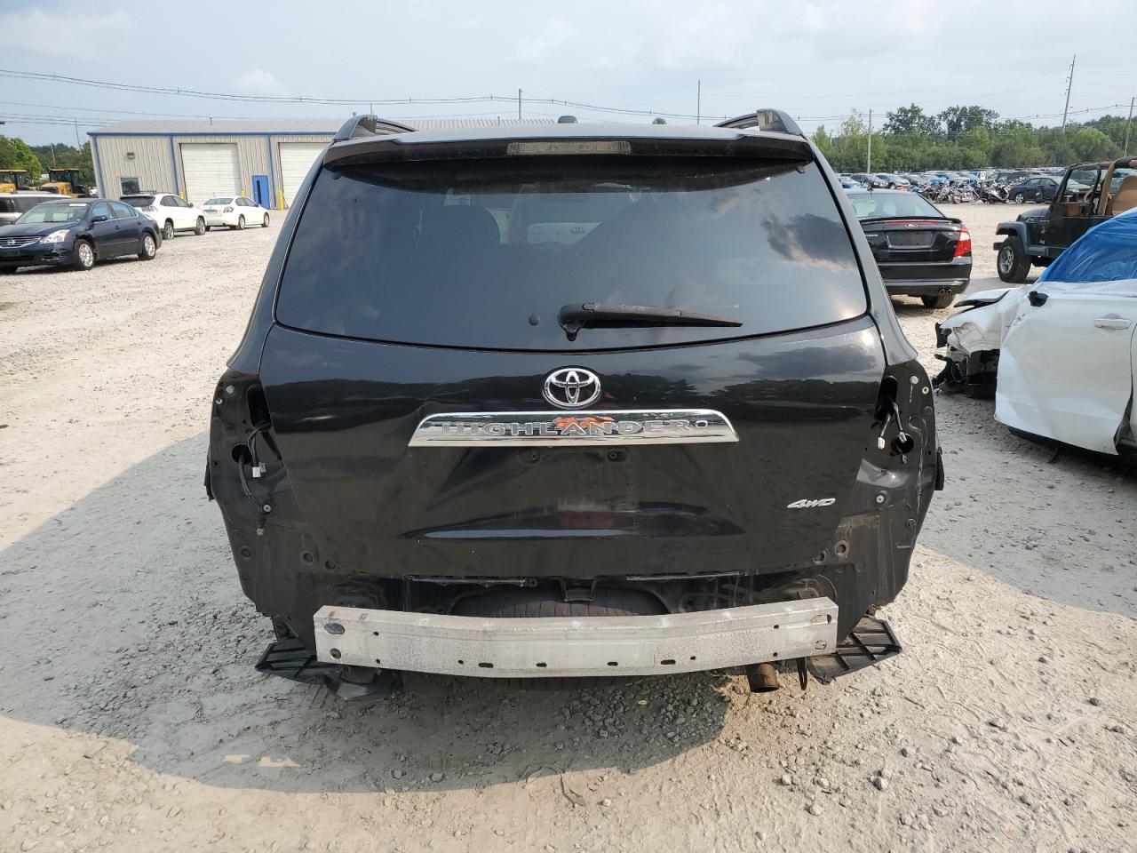 5TDBK3EH2DS213733 2013 Toyota Highlander Base