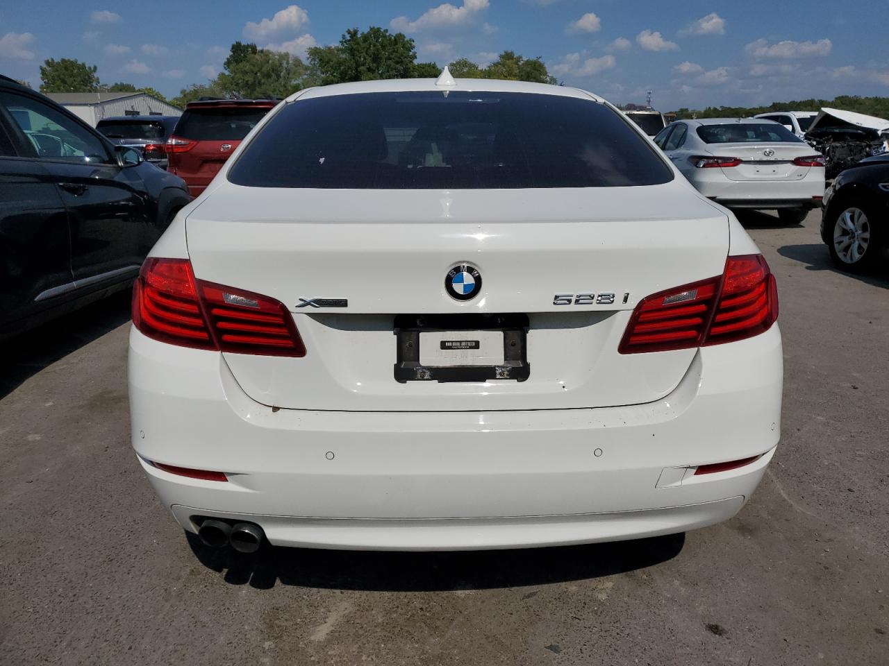 2014 BMW 528 Xi VIN: WBA5A7C56ED620318 Lot: 69180464