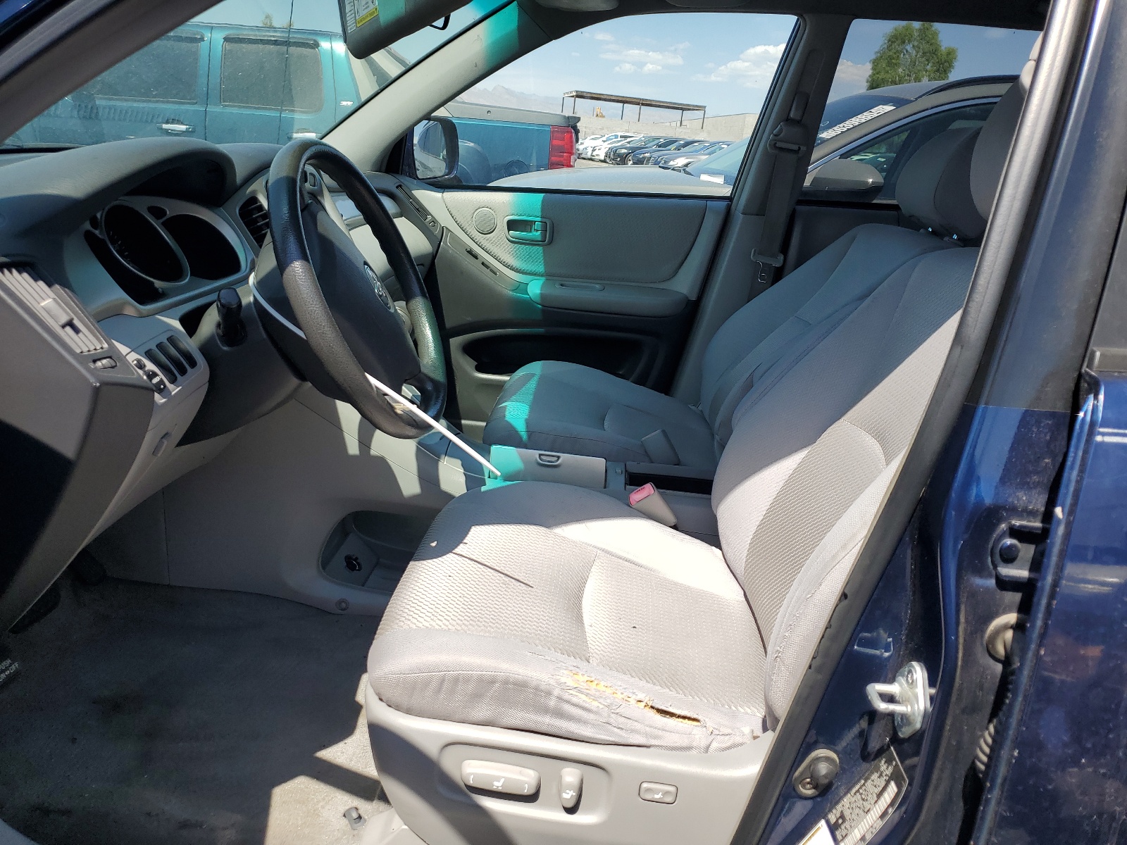 JTEGD21A040092301 2004 Toyota Highlander