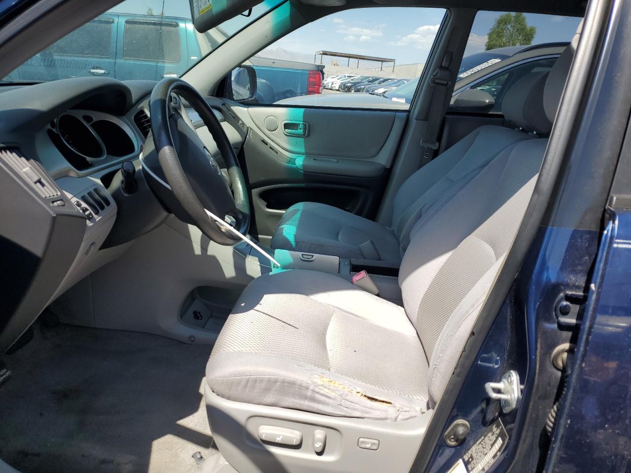 2004 Toyota Highlander VIN: JTEGD21A040092301 Lot: 66249344