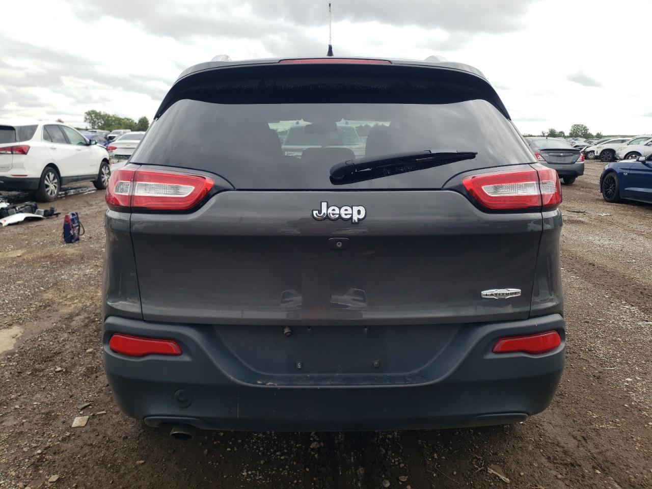 1C4PJLCB0EW157770 2014 Jeep Cherokee Latitude