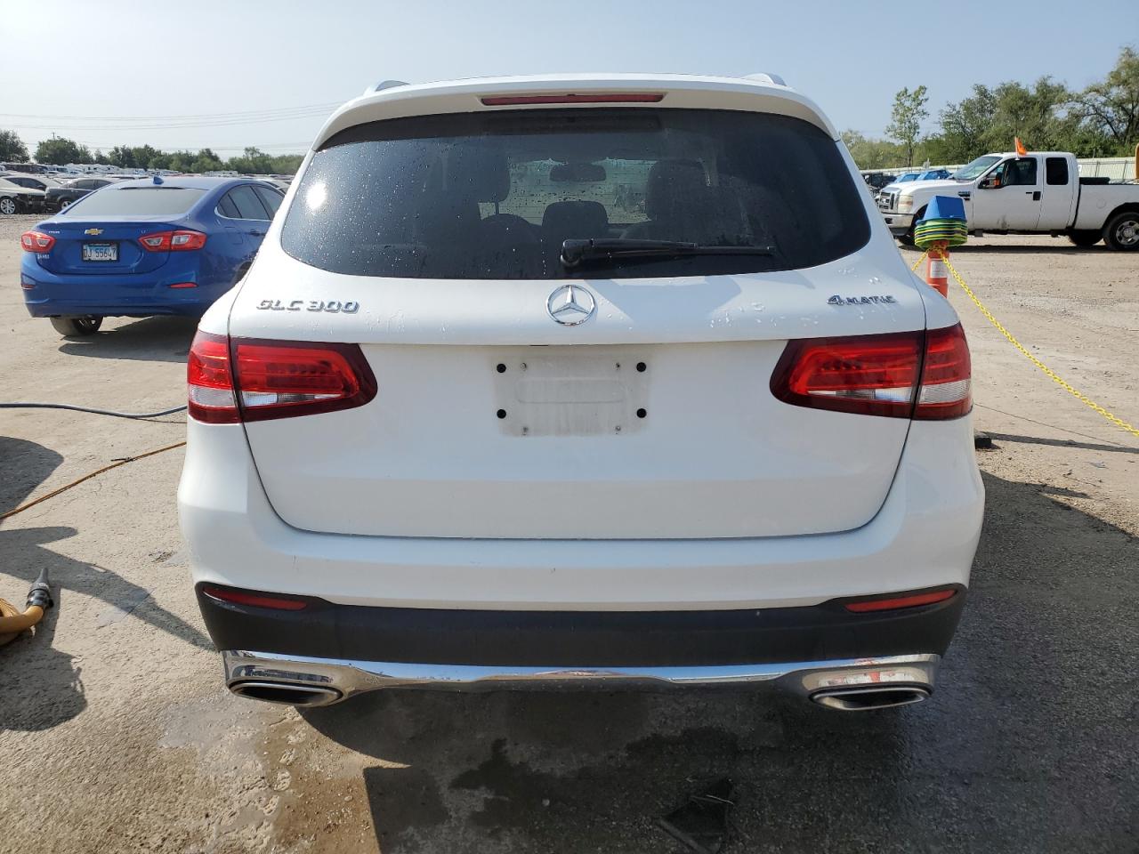 WDC0G4KB2JV019584 2018 Mercedes-Benz Glc 300 4Matic