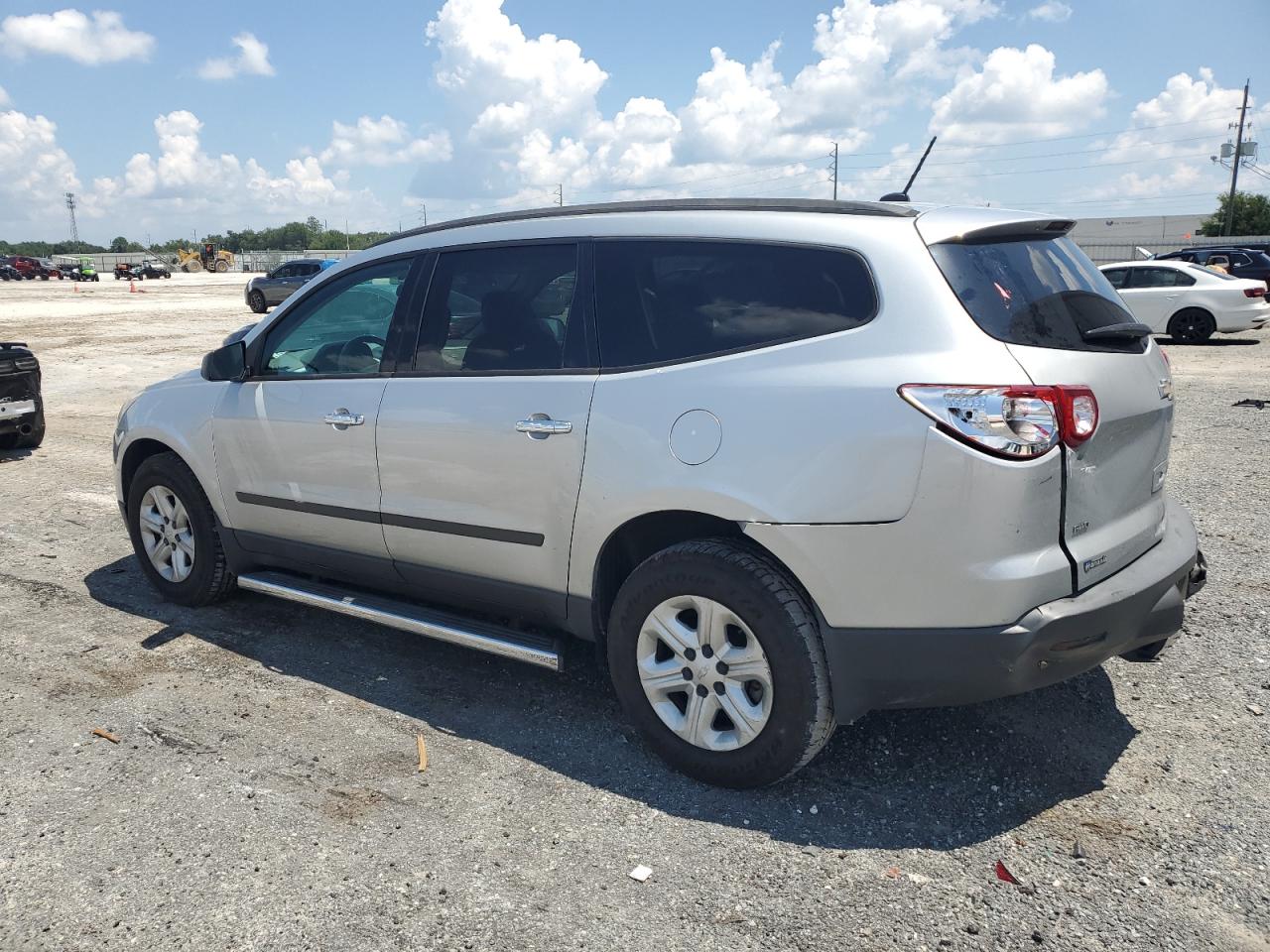 1GNKVFED1CJ172018 2012 Chevrolet Traverse Ls