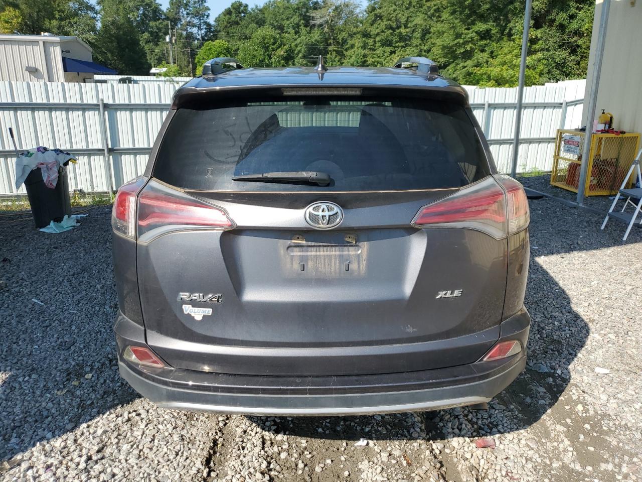 2017 Toyota Rav4 Xle VIN: JTMWFREV4HJ118978 Lot: 66681534