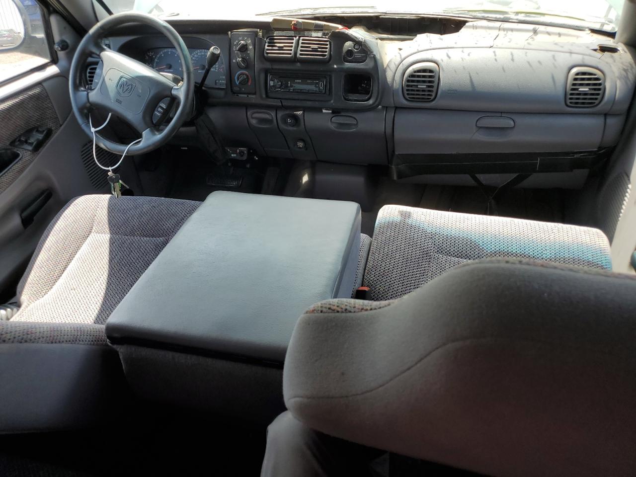 2001 Dodge RAM - Image 8