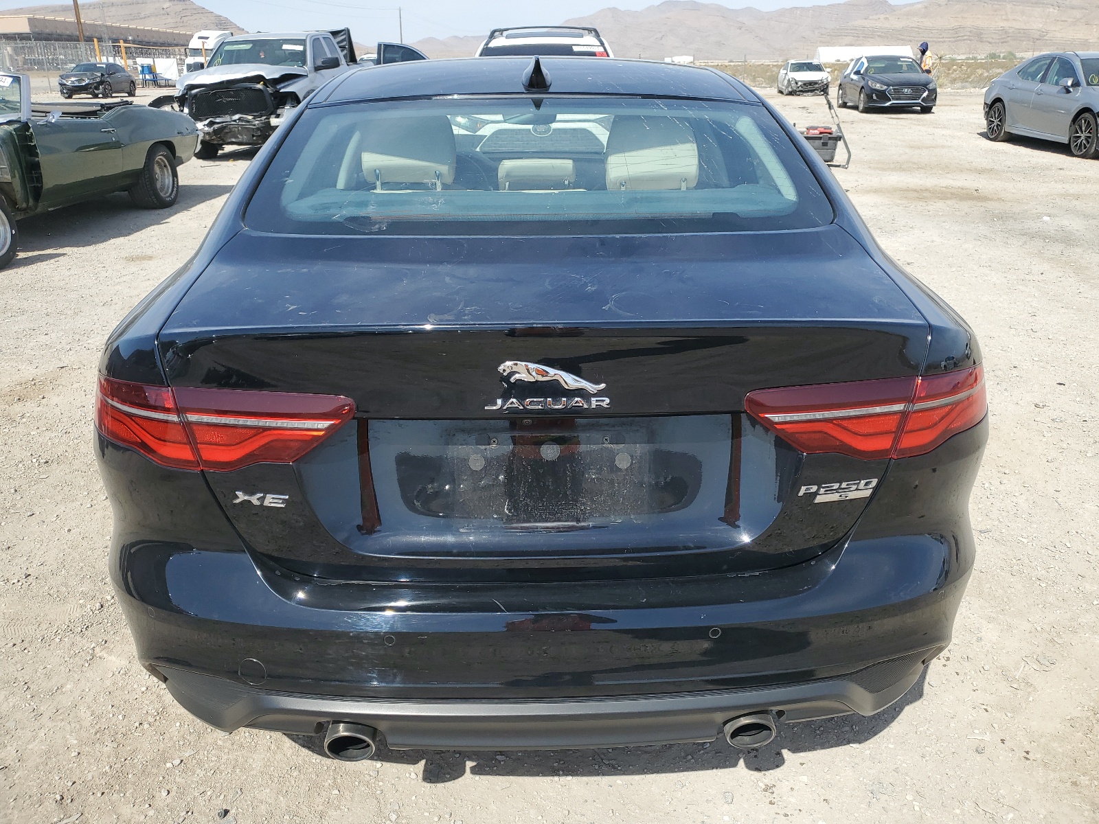 SAJAE4FX4LCP64004 2020 Jaguar Xe S