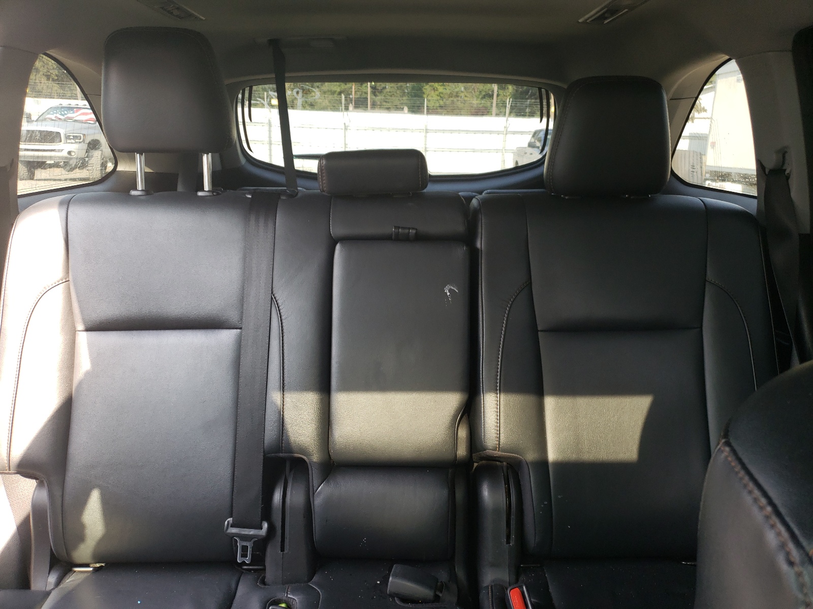 5TDJZRFH5HS476037 2017 Toyota Highlander Se