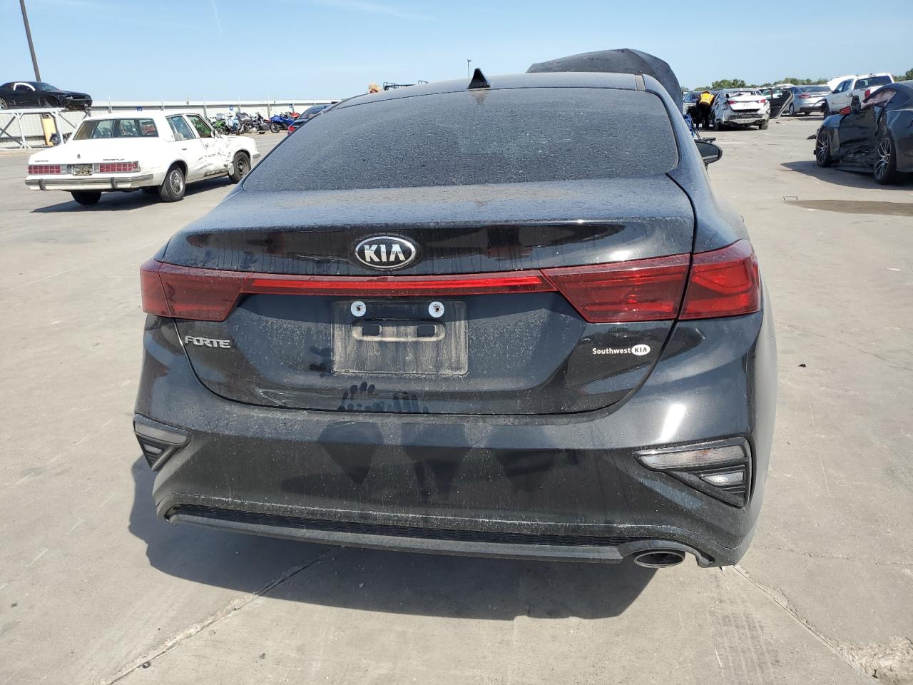 3KPF24AD9LE235991 2020 Kia Forte Fe