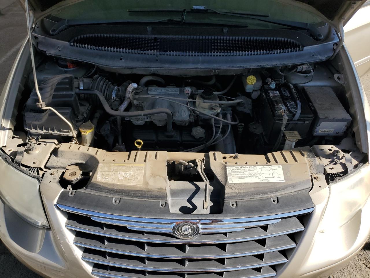 2005 Chrysler Town & Country Lx VIN: 2C4GP44RX5R493547 Lot: 67827314