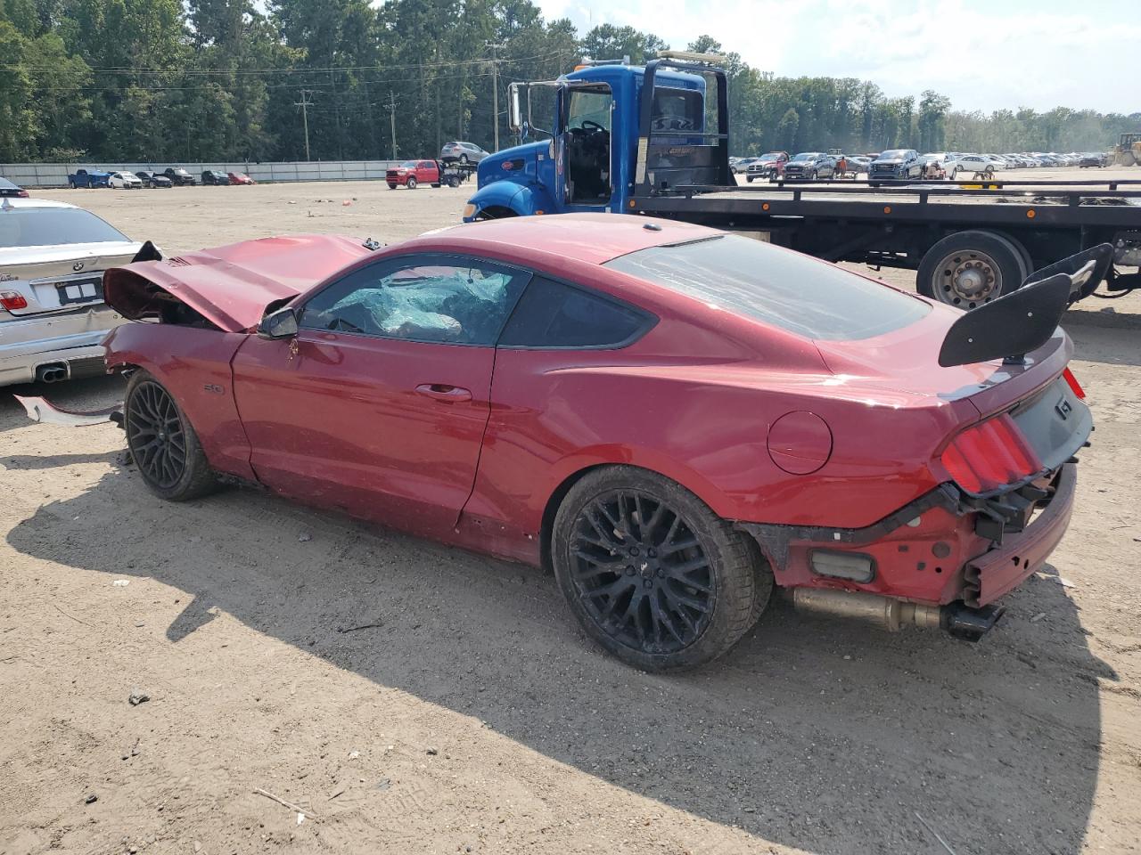 1FA6P8CF9H5271728 2017 FORD MUSTANG - Image 2