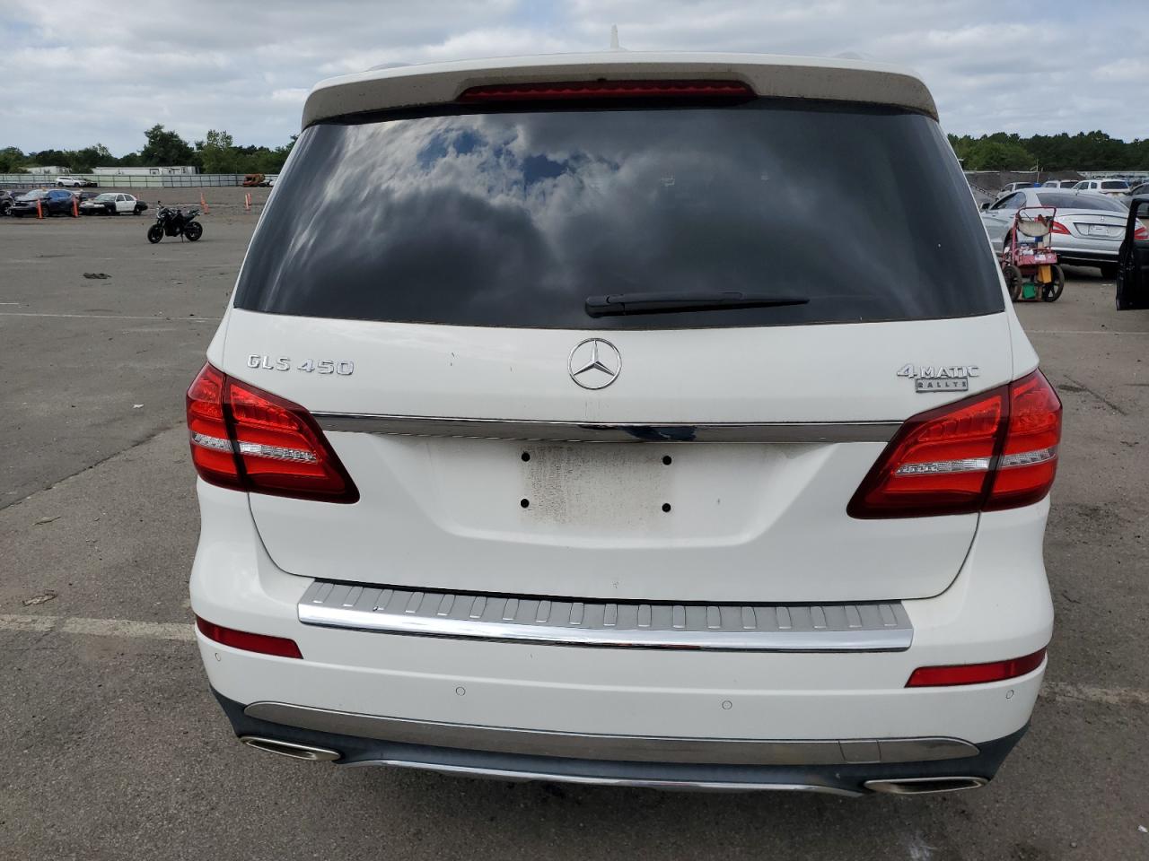 4JGDF6EE4HA813480 2017 Mercedes-Benz Gls 450 4Matic