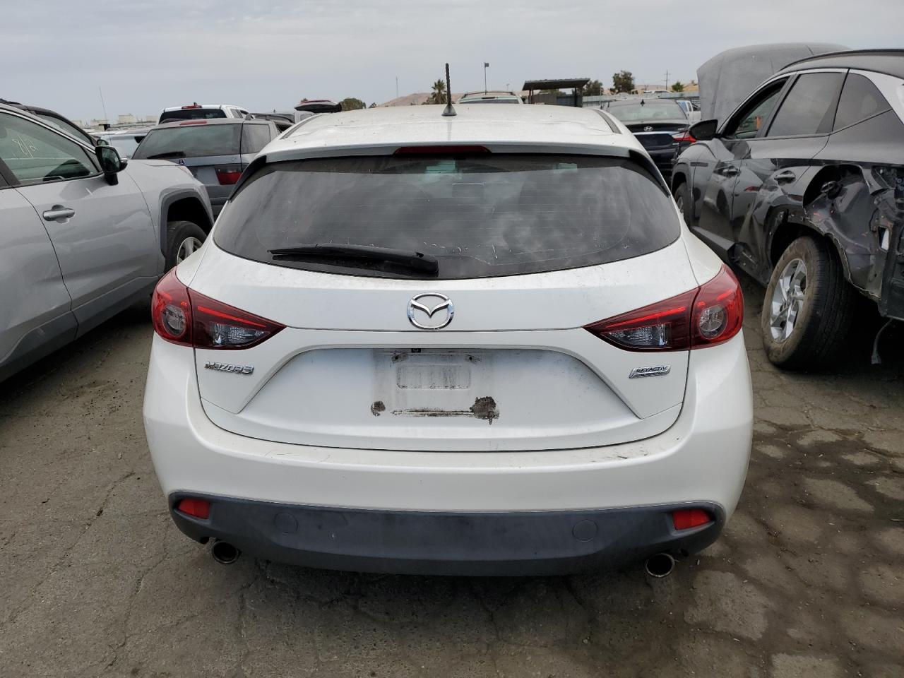 2015 Mazda 3 Touring VIN: JM1BM1L73F1265476 Lot: 65931854