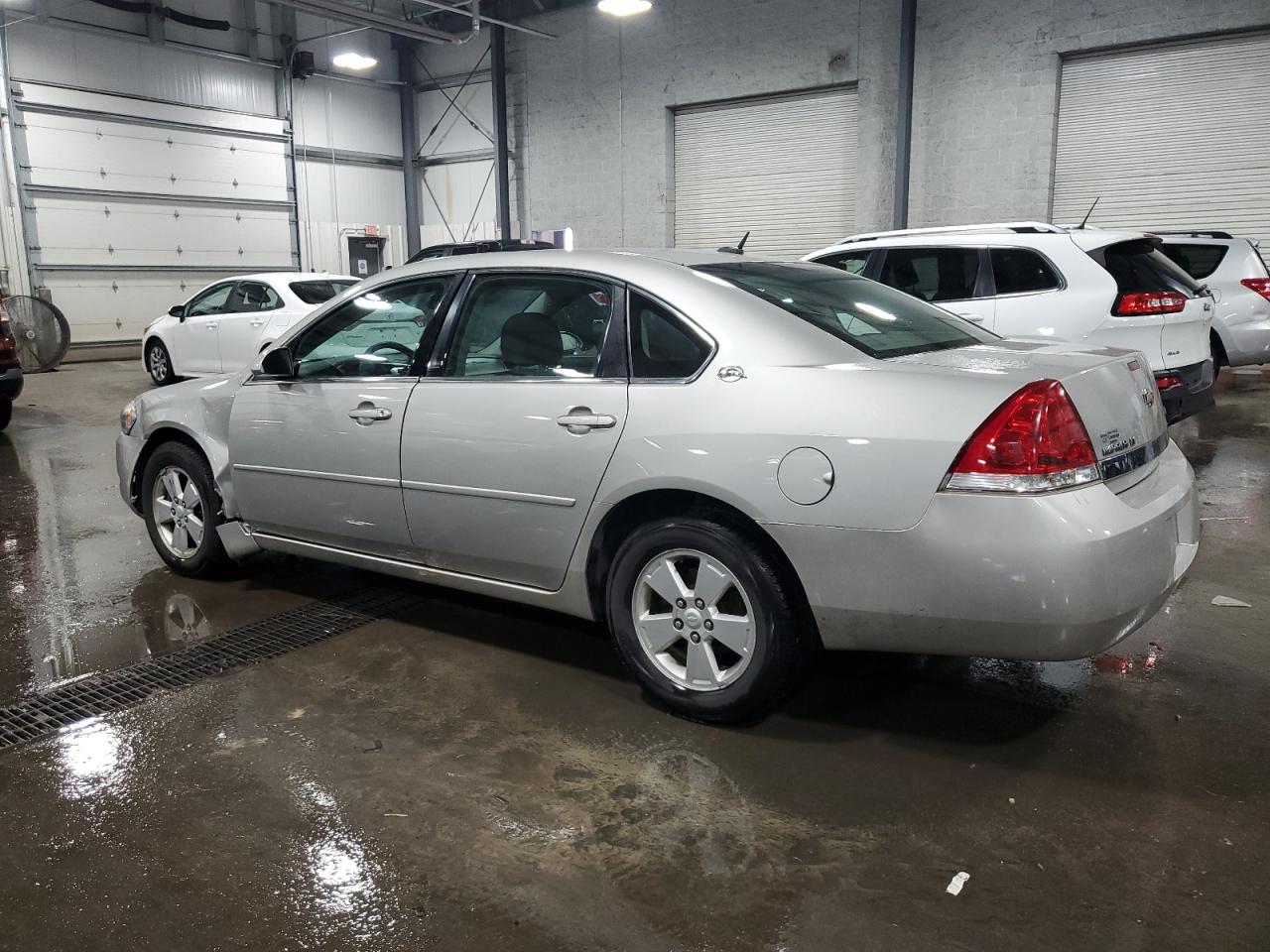 2008 Chevrolet Impala - Image 2