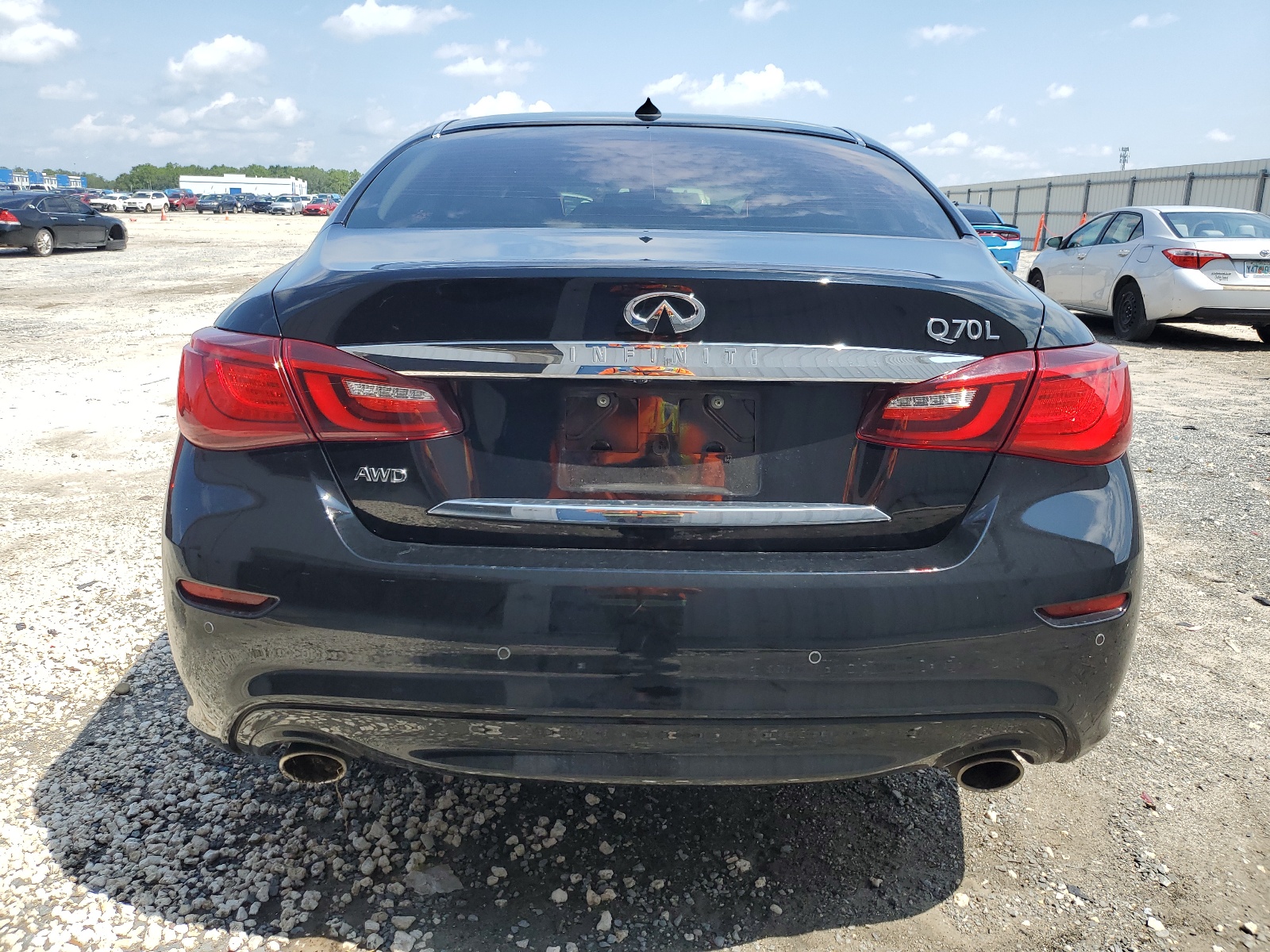 JN1BY1PR5HM210063 2017 Infiniti Q70L 3.7