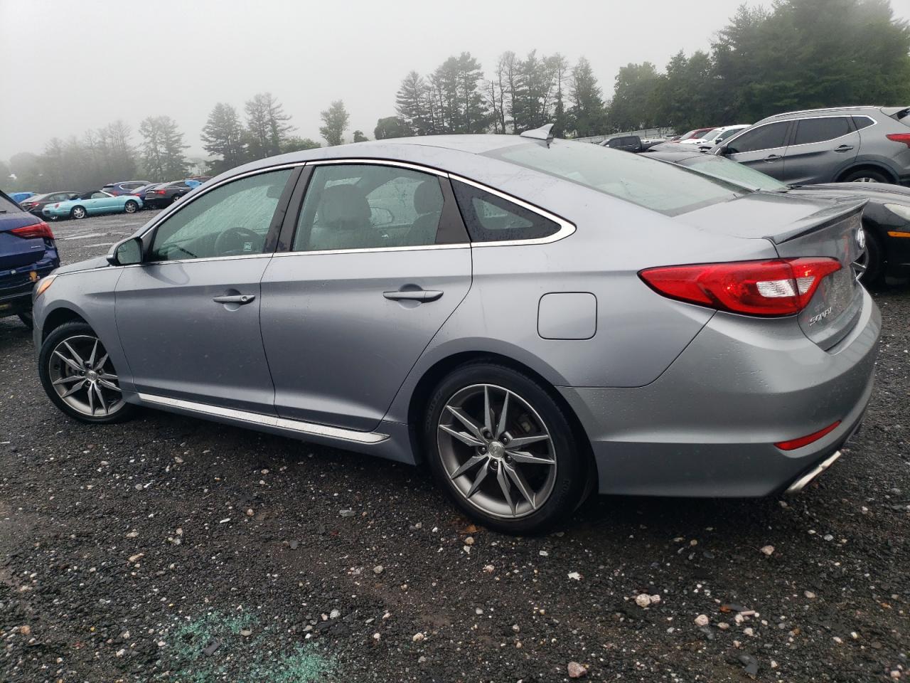 5NPE34AB7HH494831 2017 HYUNDAI SONATA - Image 2